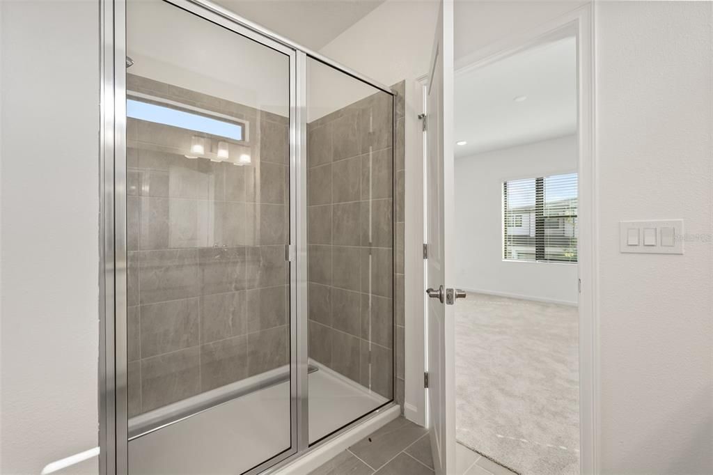 For Sale: $1,550,000 (9 beds, 9 baths, 3930 Square Feet)