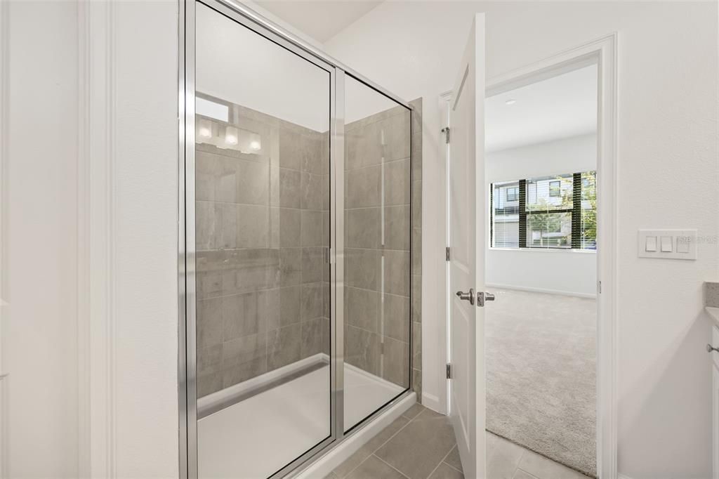 For Sale: $1,550,000 (9 beds, 9 baths, 3930 Square Feet)