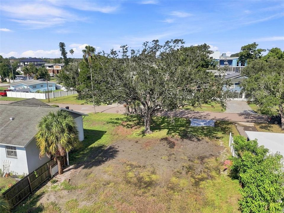 For Sale: $289,900 (0.17 acres)