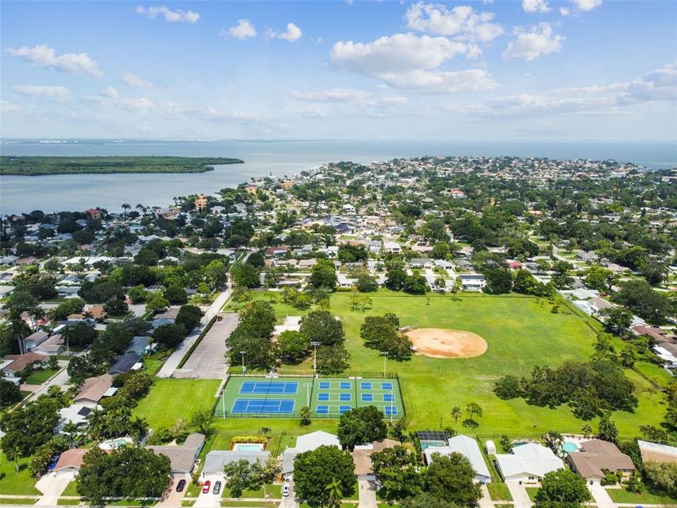 For Sale: $289,900 (0.17 acres)