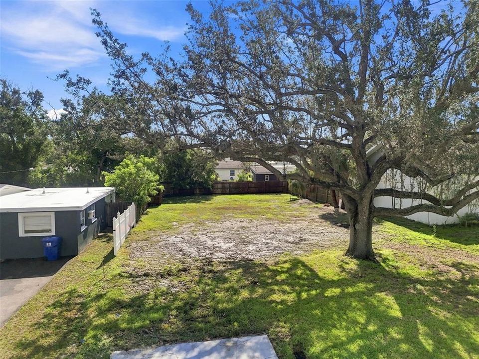 For Sale: $289,900 (0.17 acres)