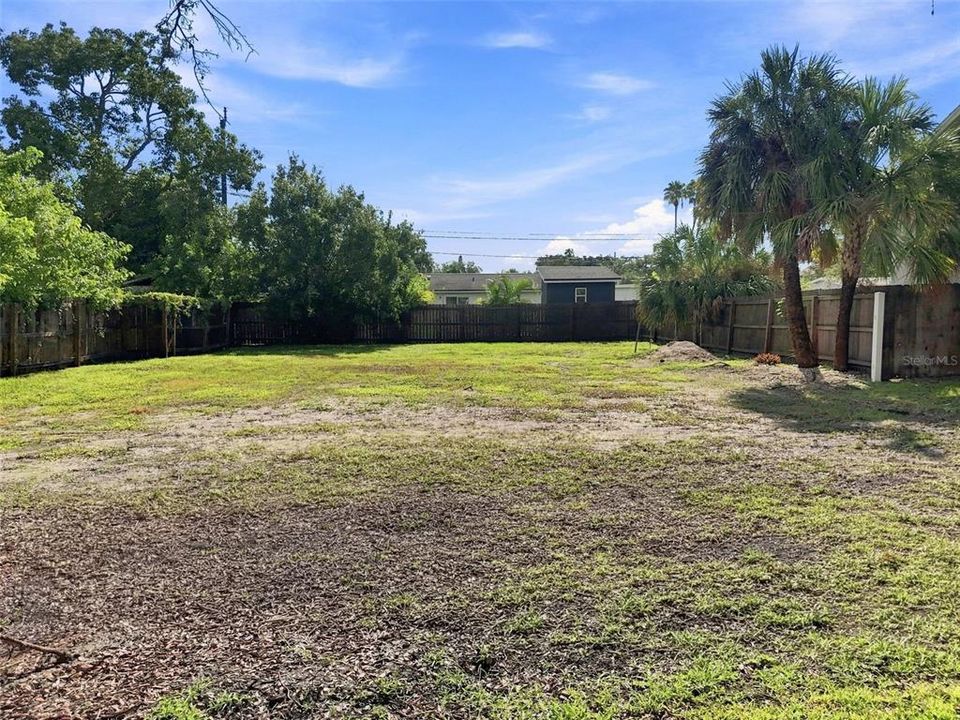 For Sale: $289,900 (0.17 acres)