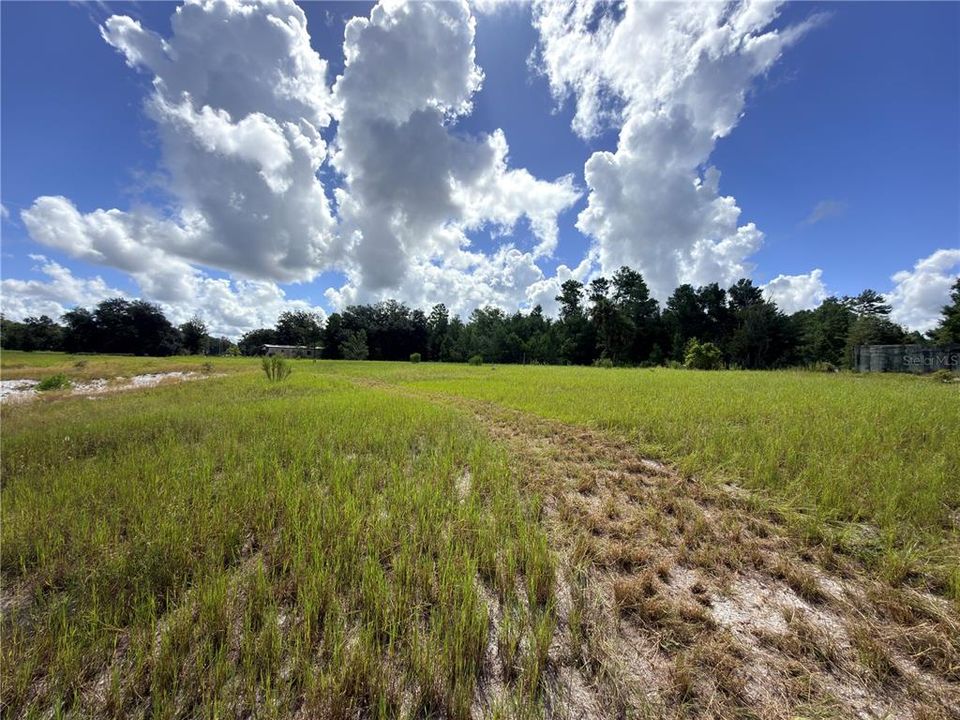 En Venta: $275,000 (10.23 acres)