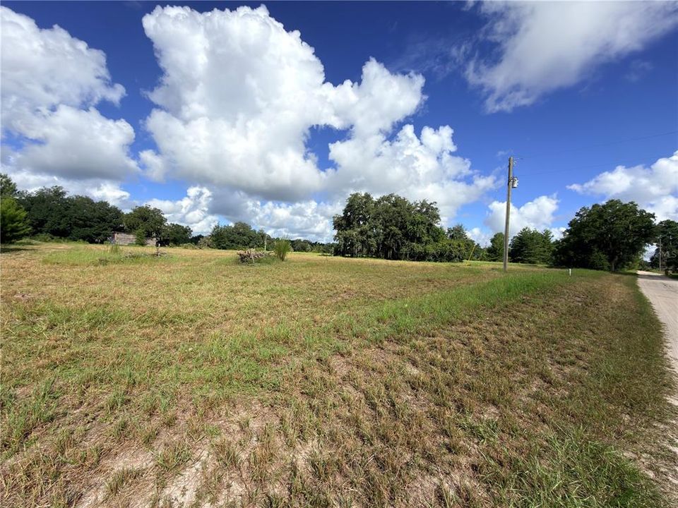 En Venta: $275,000 (10.23 acres)