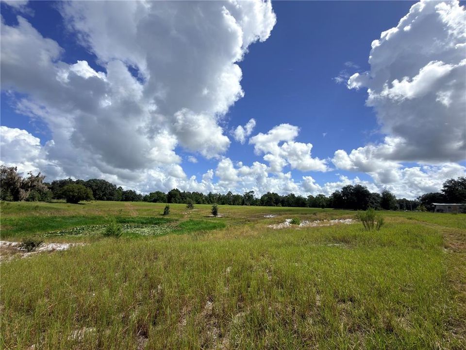 En Venta: $275,000 (10.23 acres)