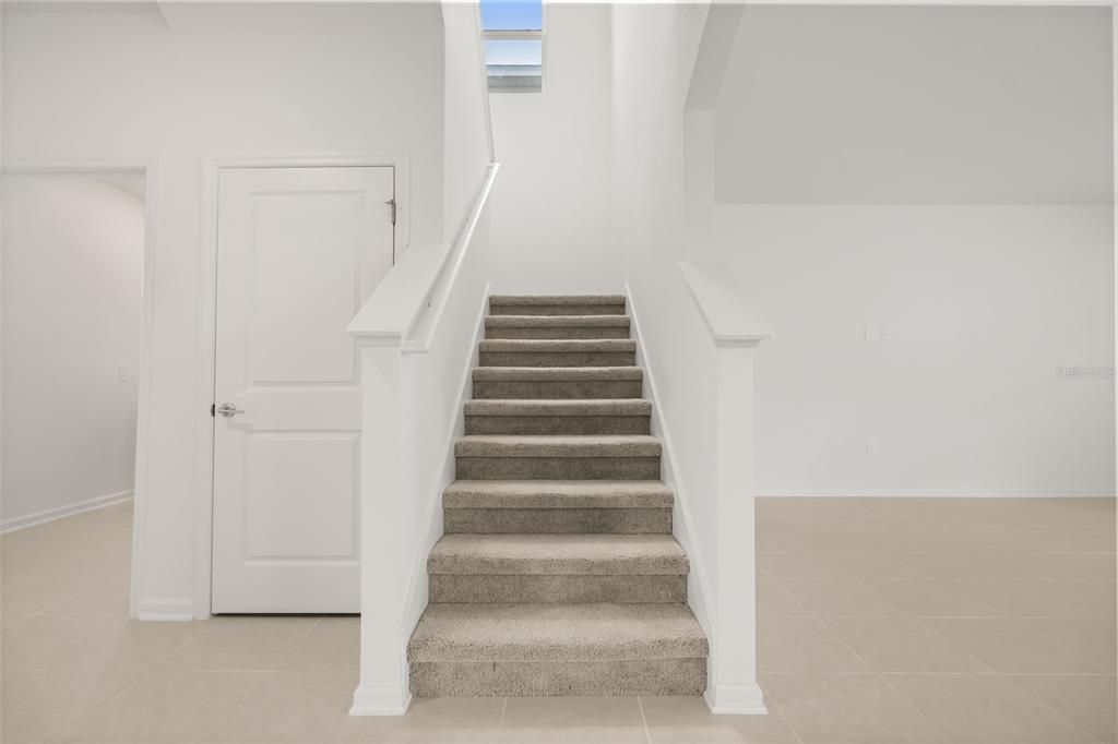 For Rent: $2,700 (3 beds, 2 baths, 2186 Square Feet)