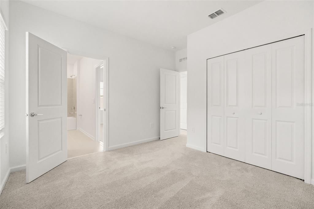 For Rent: $2,700 (3 beds, 2 baths, 2186 Square Feet)