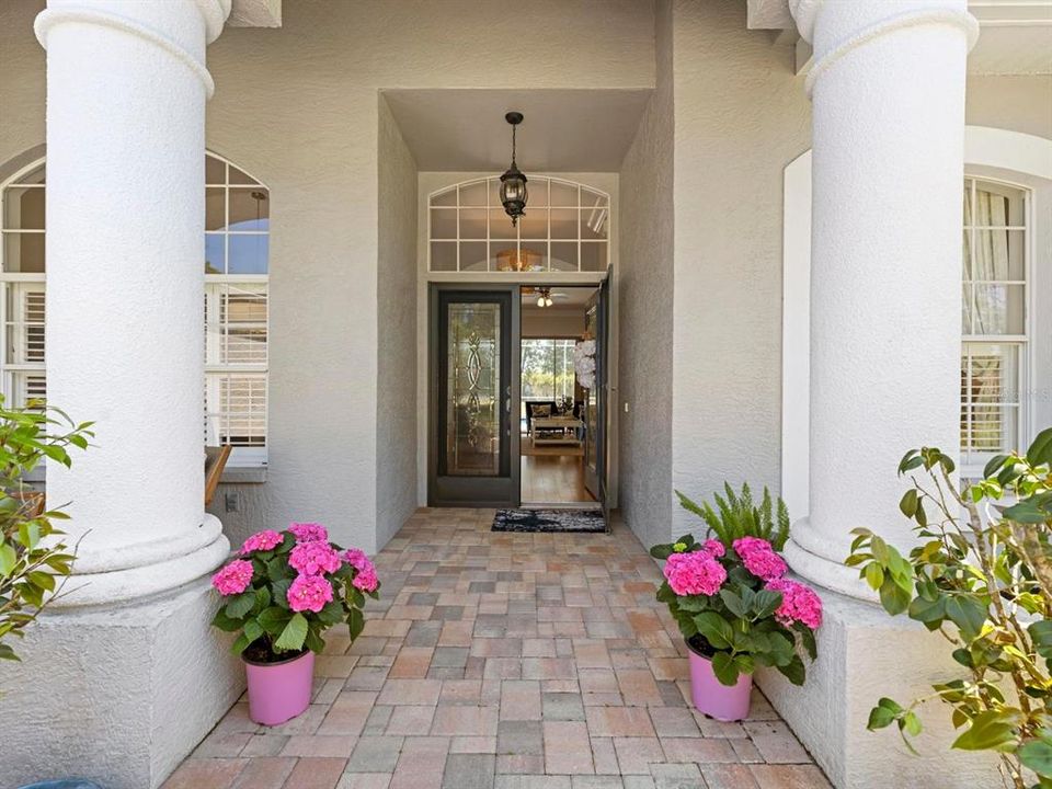 En Venta: $389,000 (3 camas, 2 baños, 1906 Pies cuadrados)
