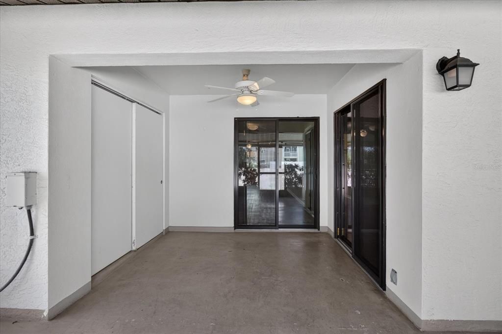En Venta: $260,000 (2 camas, 2 baños, 1090 Pies cuadrados)
