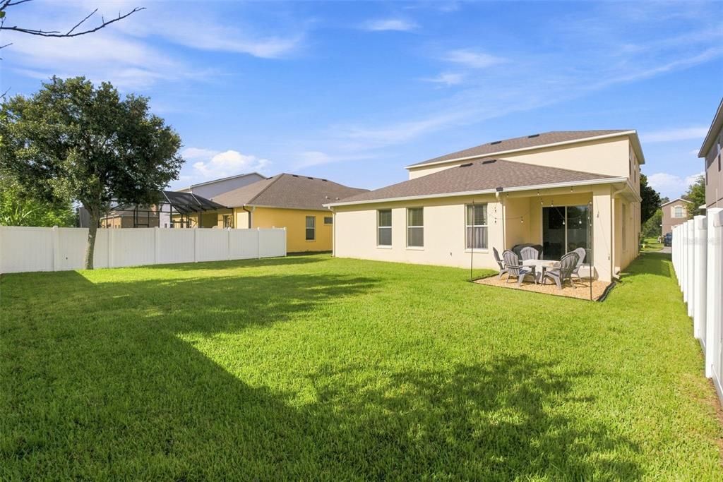 For Sale: $499,000 (4 beds, 2 baths, 2910 Square Feet)