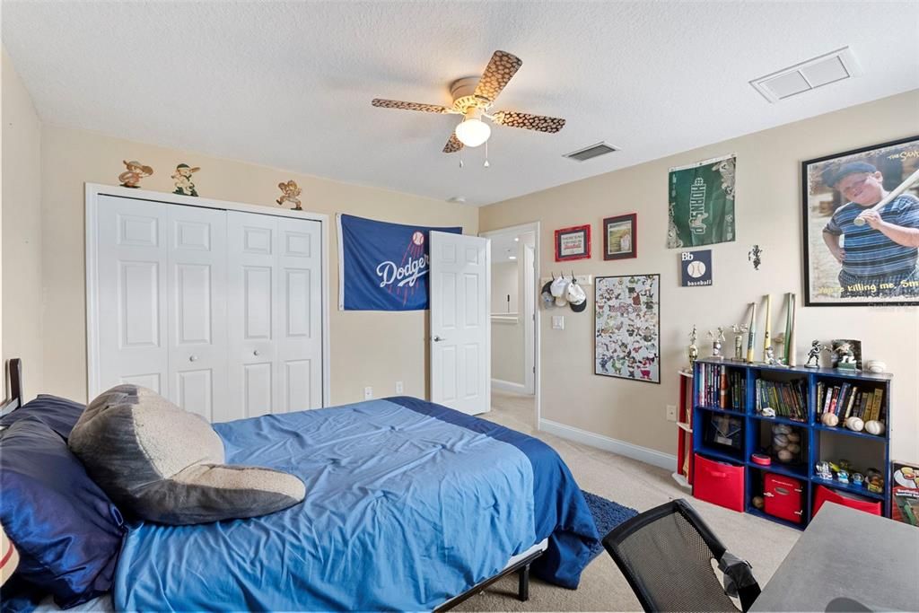 For Sale: $499,000 (4 beds, 2 baths, 2910 Square Feet)
