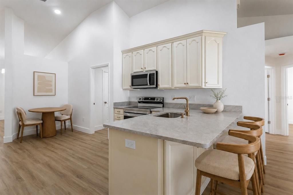 For Sale: $365,000 (3 beds, 2 baths, 1440 Square Feet)