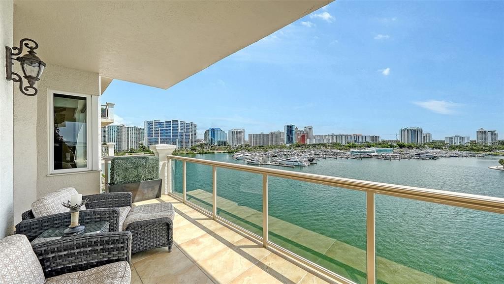 En Venta: $4,245,000 (3 camas, 4 baños, 3377 Pies cuadrados)