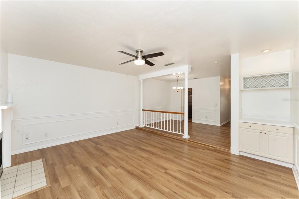 For Rent: $1,750 (2 beds, 2 baths, 1414 Square Feet)