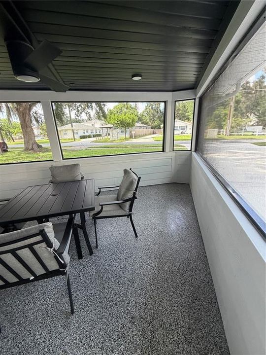 En Venta: $899,000 (4 camas, 2 baños, 1830 Pies cuadrados)