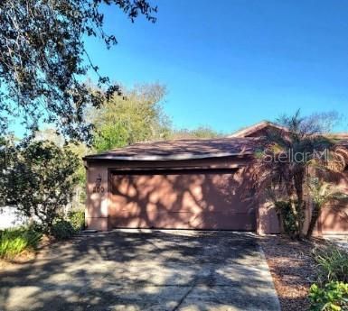 Recently Sold: $156,000 (2 beds, 2 baths, 1348 Square Feet)