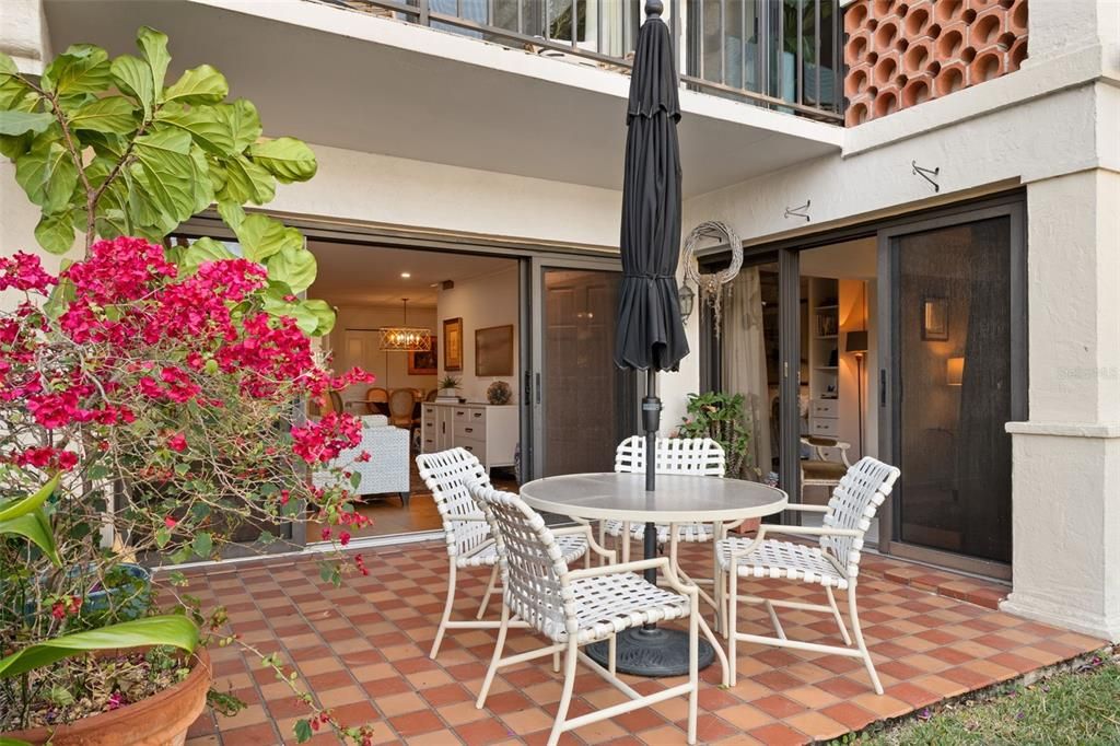 Activo con contrato: $1,299,000 (3 camas, 2 baños, 1734 Pies cuadrados)