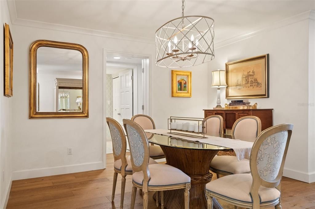 Activo con contrato: $1,299,000 (3 camas, 2 baños, 1734 Pies cuadrados)