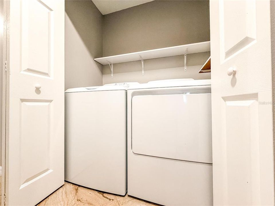 For Sale: $481,900 (4 beds, 3 baths, 2477 Square Feet)