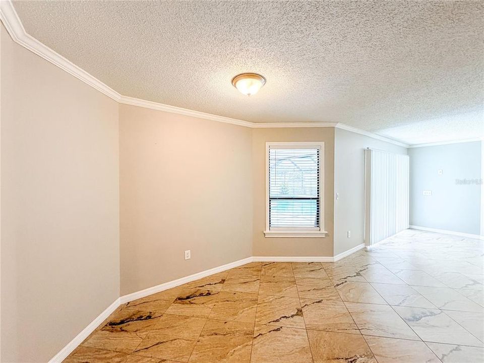 For Sale: $481,900 (4 beds, 3 baths, 2477 Square Feet)