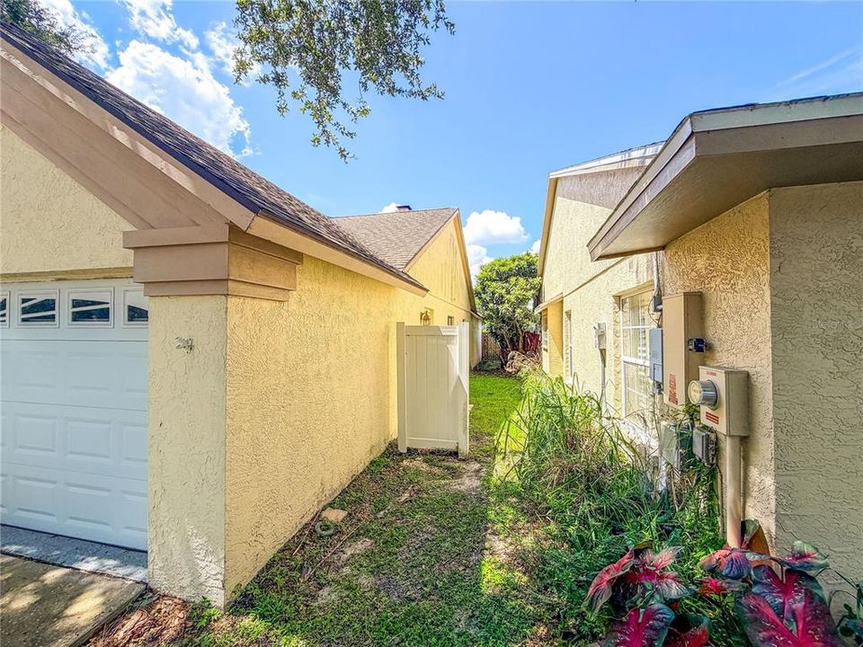 For Sale: $481,900 (4 beds, 3 baths, 2477 Square Feet)