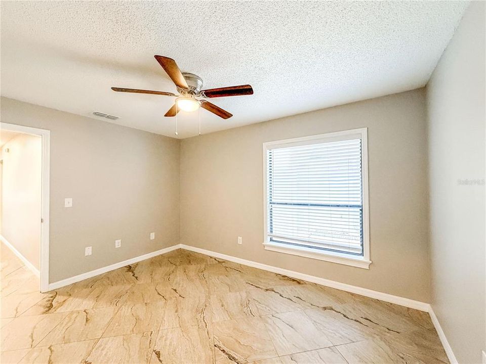 For Sale: $481,900 (4 beds, 3 baths, 2477 Square Feet)