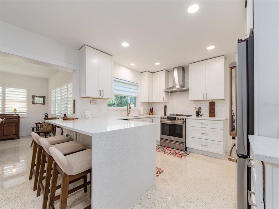 En Venta: $439,000 (2 camas, 2 baños, 1230 Pies cuadrados)