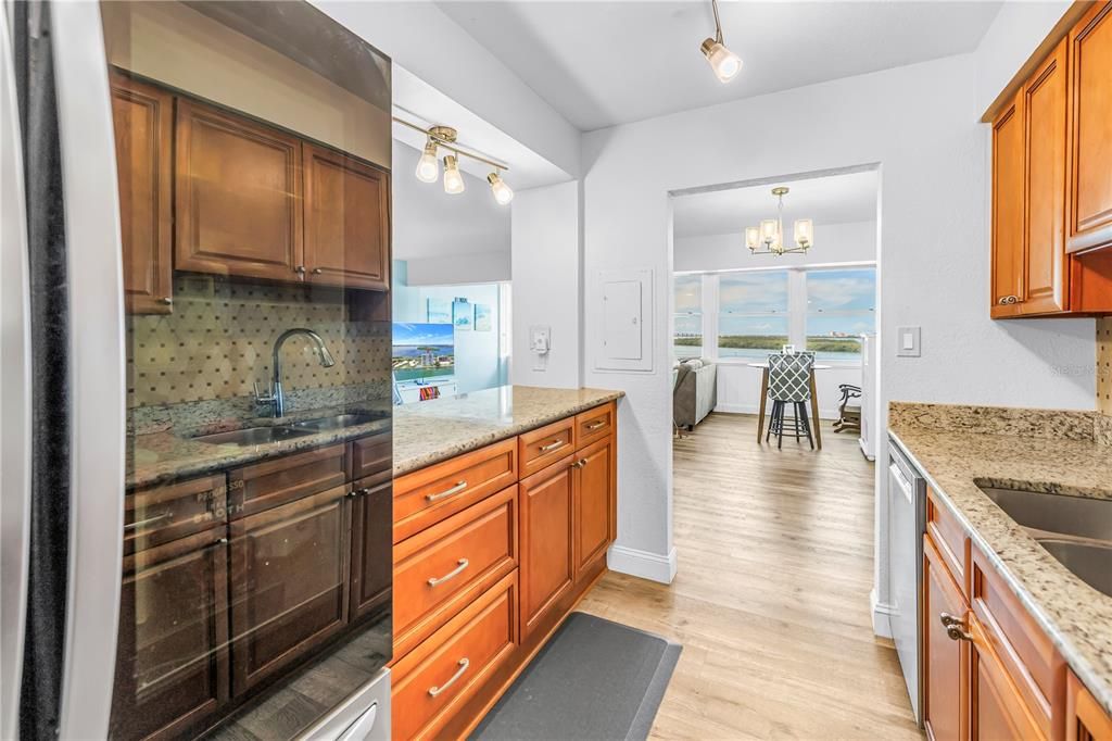 En Venta: $259,900 (2 camas, 2 baños, 1225 Pies cuadrados)