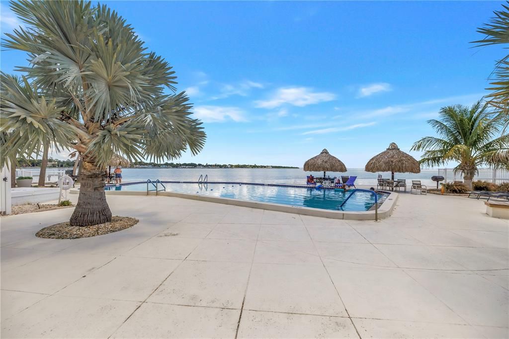 En Venta: $259,900 (2 camas, 2 baños, 1225 Pies cuadrados)
