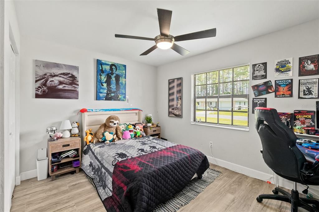 For Sale: $309,900 (3 beds, 2 baths, 1343 Square Feet)