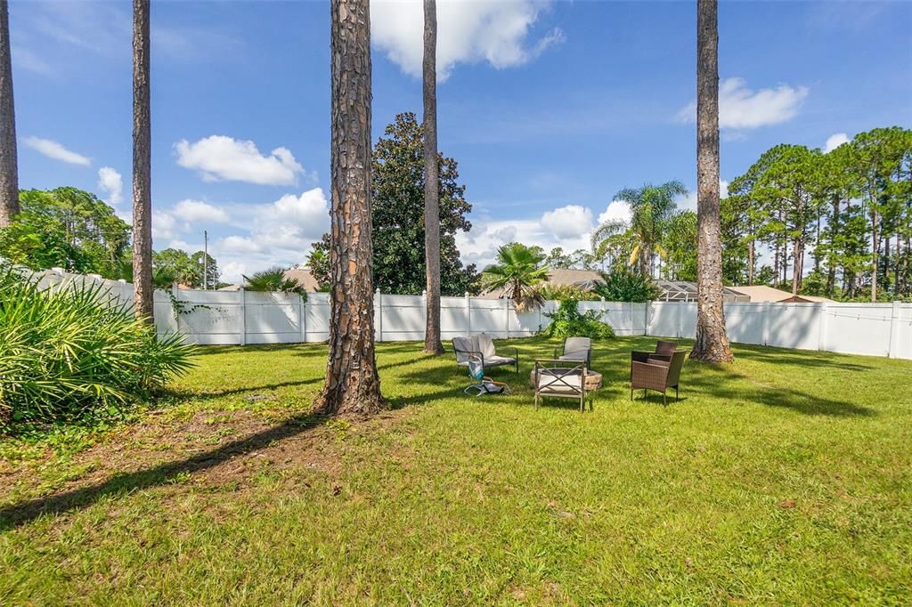 For Sale: $309,900 (3 beds, 2 baths, 1343 Square Feet)