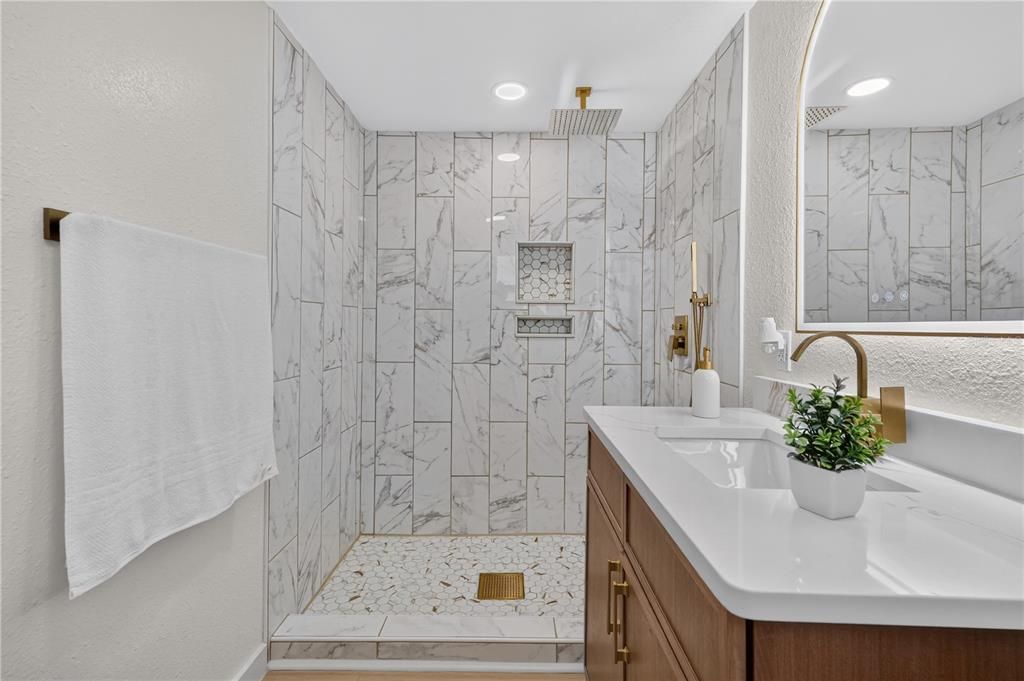 For Sale: $549,990 (3 beds, 2 baths, 1725 Square Feet)