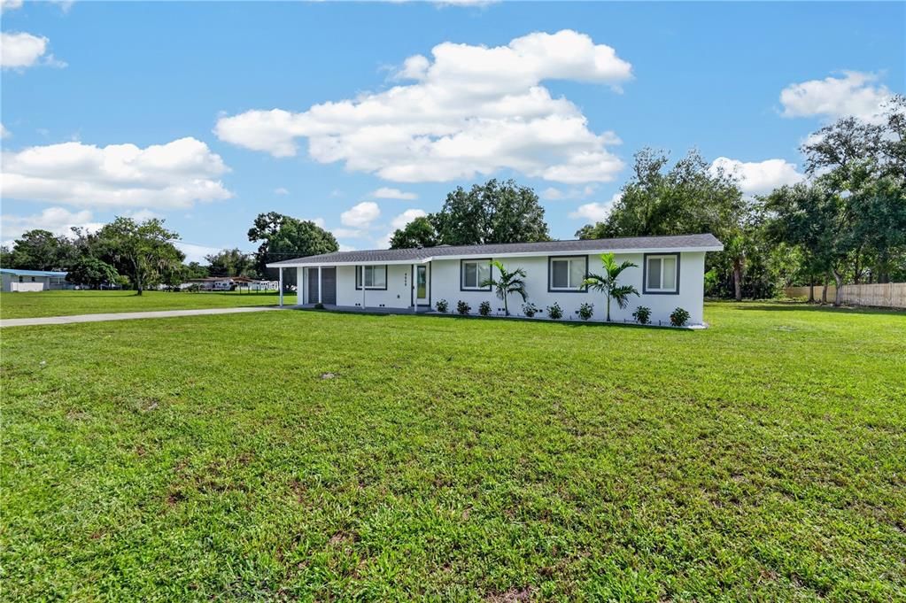 For Sale: $549,990 (3 beds, 2 baths, 1725 Square Feet)