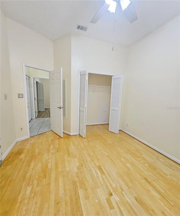 En Venta: $565,700 (4 camas, 2 baños, 2308 Pies cuadrados)