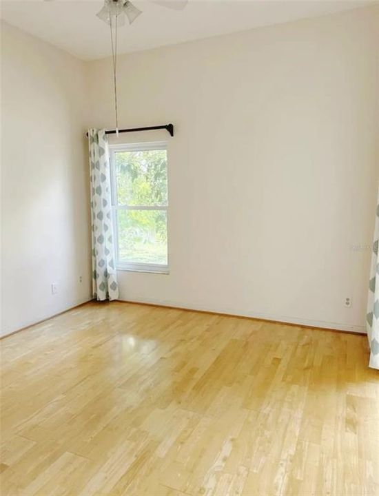 En Venta: $565,700 (4 camas, 2 baños, 2308 Pies cuadrados)