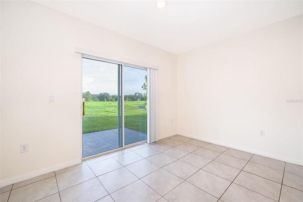 For Rent: $2,400 (3 beds, 2 baths, 1961 Square Feet)