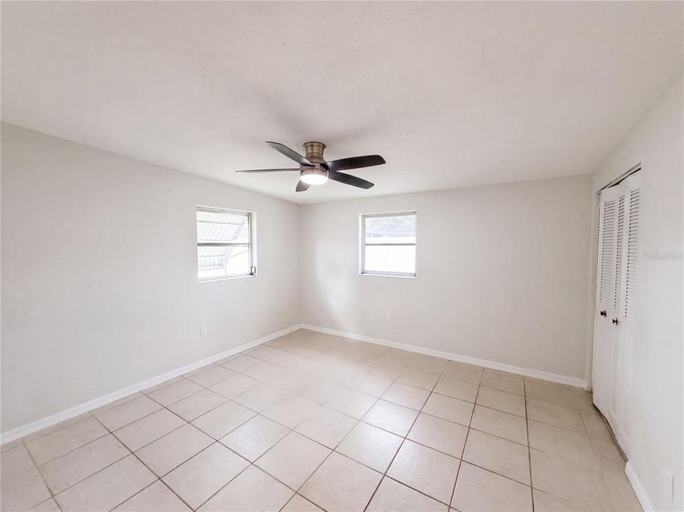 For Sale: $235,000 (3 beds, 2 baths, 1134 Square Feet)