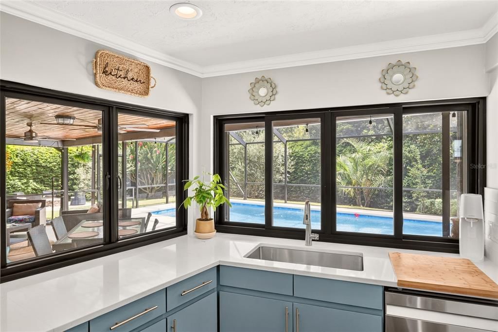 En Venta: $749,000 (4 camas, 3 baños, 2734 Pies cuadrados)