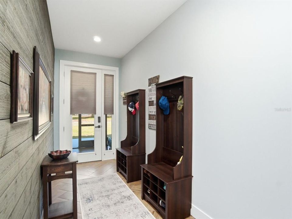 For Sale: $625,000 (4 beds, 2 baths, 1826 Square Feet)