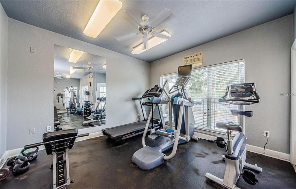 For Rent: $1,450 (1 beds, 1 baths, 660 Square Feet)