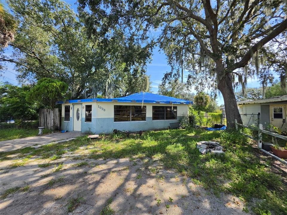 For Sale: $179,000 (3 beds, 1 baths, 1392 Square Feet)