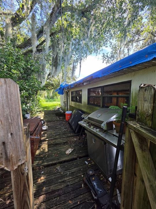 For Sale: $179,000 (3 beds, 1 baths, 1392 Square Feet)