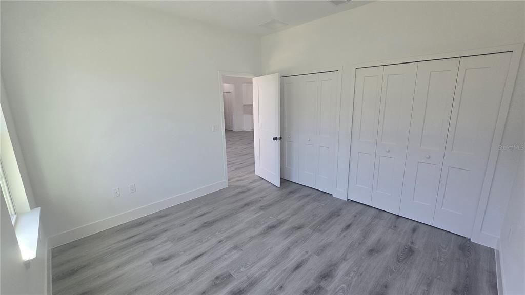 For Sale: $319,600 (4 beds, 2 baths, 1774 Square Feet)