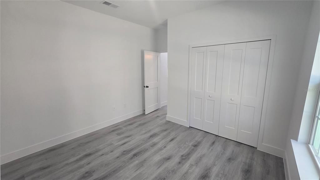 For Sale: $319,600 (4 beds, 2 baths, 1774 Square Feet)