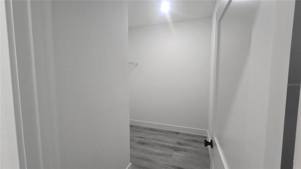 For Sale: $319,600 (4 beds, 2 baths, 1774 Square Feet)