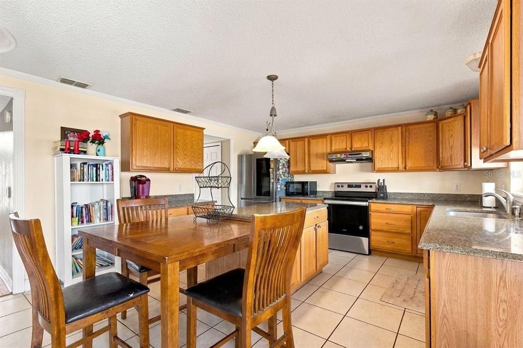 For Sale: $558,000 (4 beds, 3 baths, 3016 Square Feet)