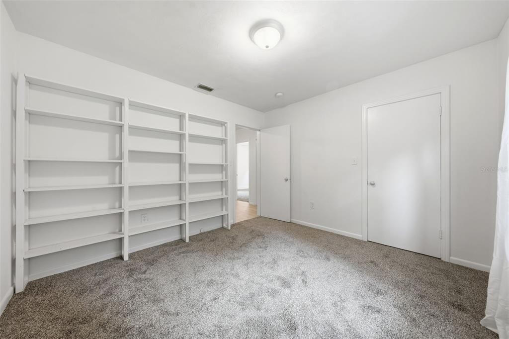 For Sale: $339,000 (3 beds, 1 baths, 1460 Square Feet)