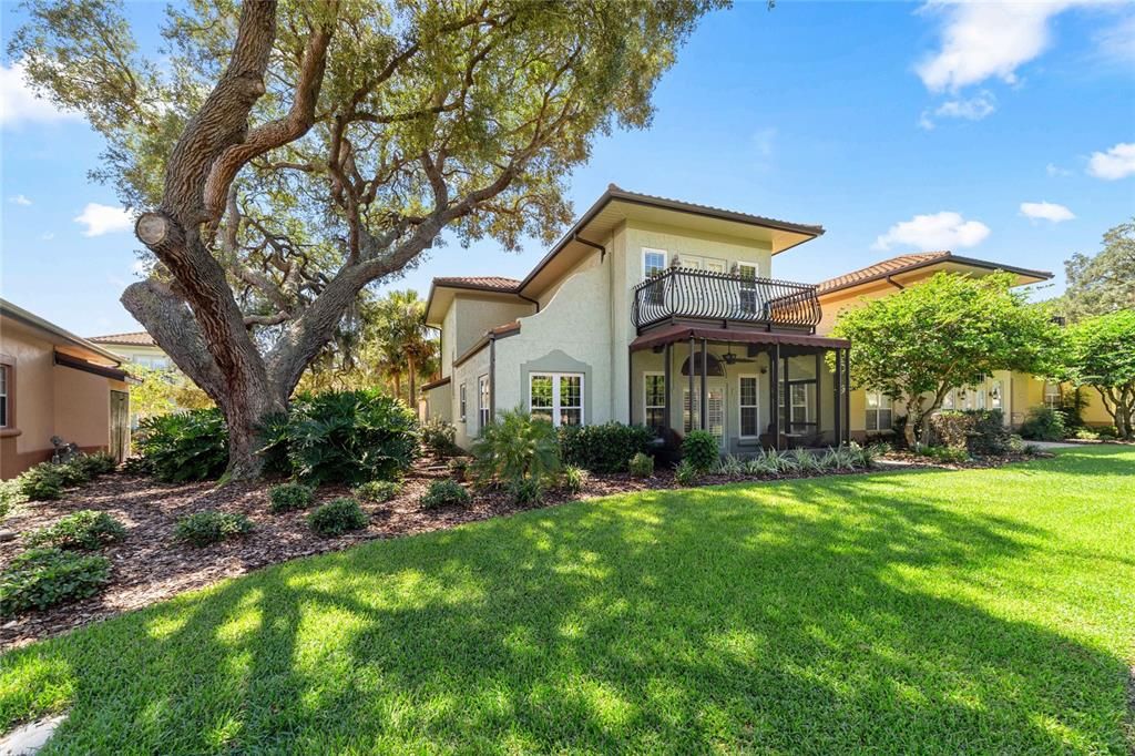 For Sale: $749,900 (3 beds, 2 baths, 2088 Square Feet)
