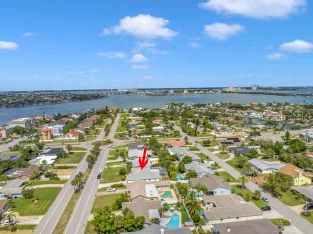 For Sale: $765,000 (3 beds, 2 baths, 2368 Square Feet)