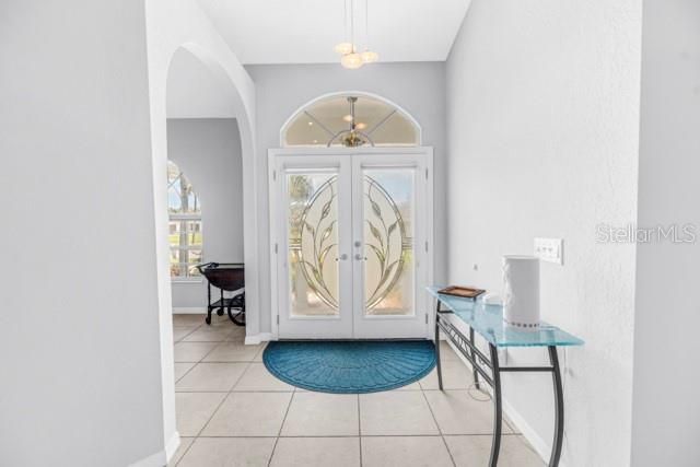 For Sale: $765,000 (3 beds, 2 baths, 2368 Square Feet)